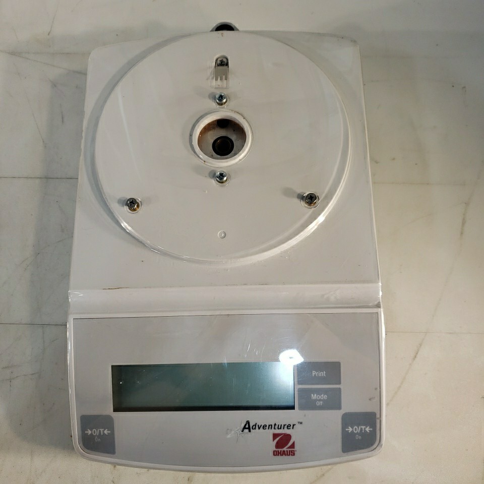 Ohaus Adventurer Balance Scale 120V AR0640 65g Max 0.0001g Step