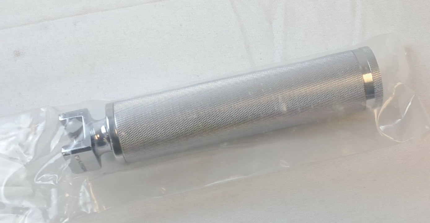 NovaMed 14-600S-01 Novalite Reusable Medium Laryngoscope Handle