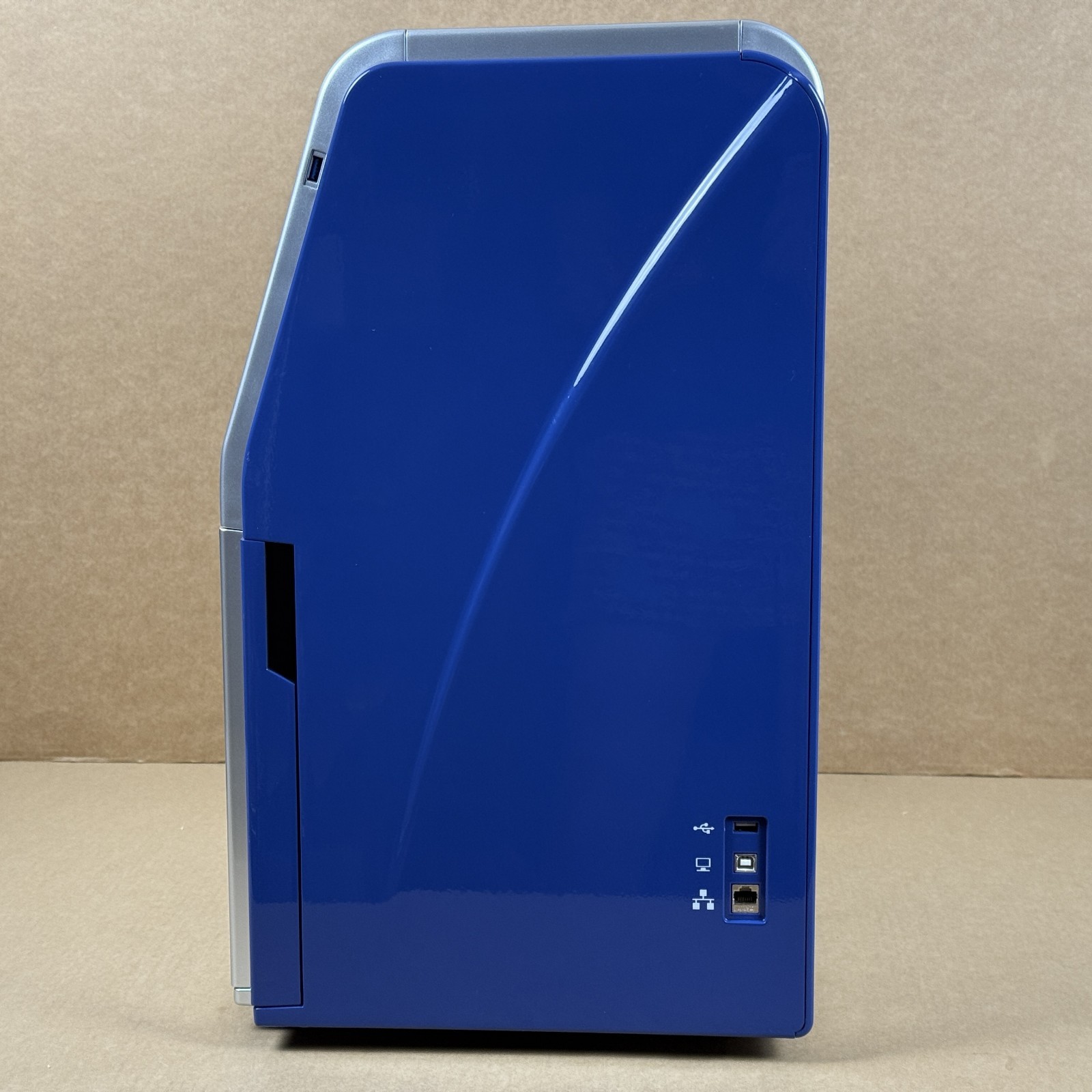 2023 Azure Biosystems 600 Ultimate Western Blot Imaging System, 60 Day Guar