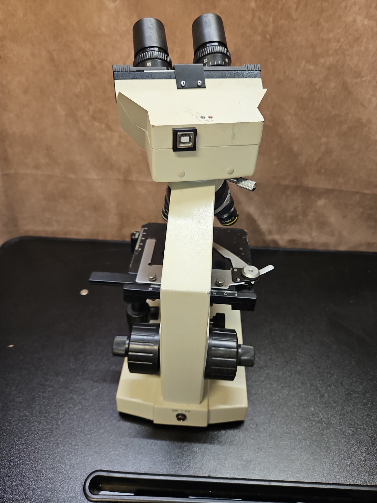 OMAX Digital Compound Microscope kit