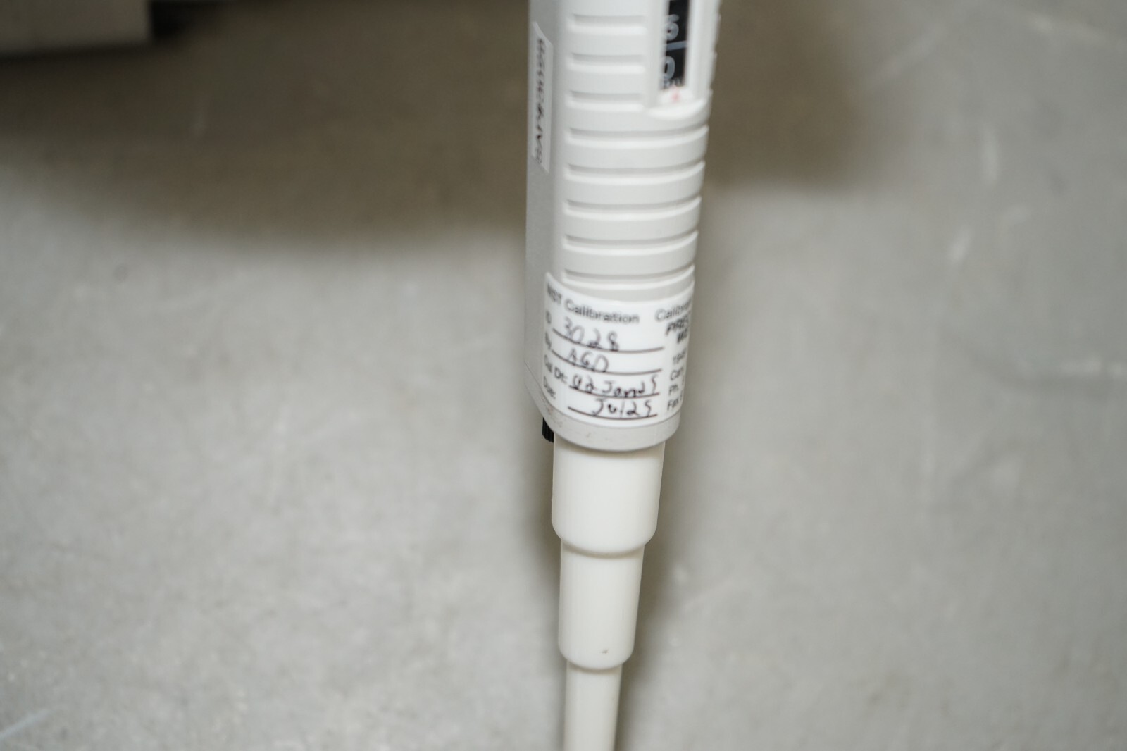 ^ Lot 5x Oxford Autoclavable Pipettes 10-100uL 100-1000uL #X4714