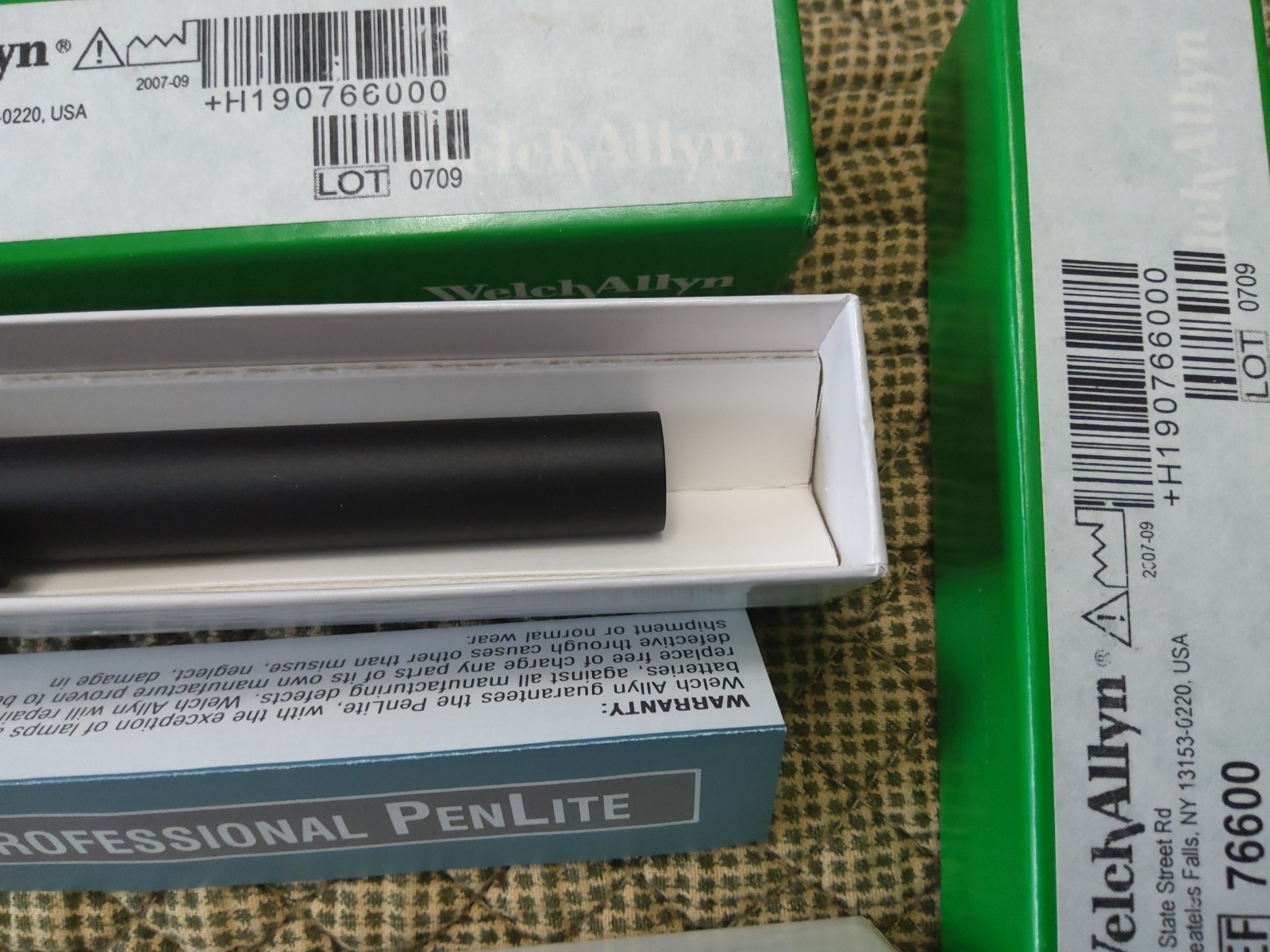 2 Welch Allyn 76600 Professional PenLite Ophthalmoscope, See Description, MINT!!