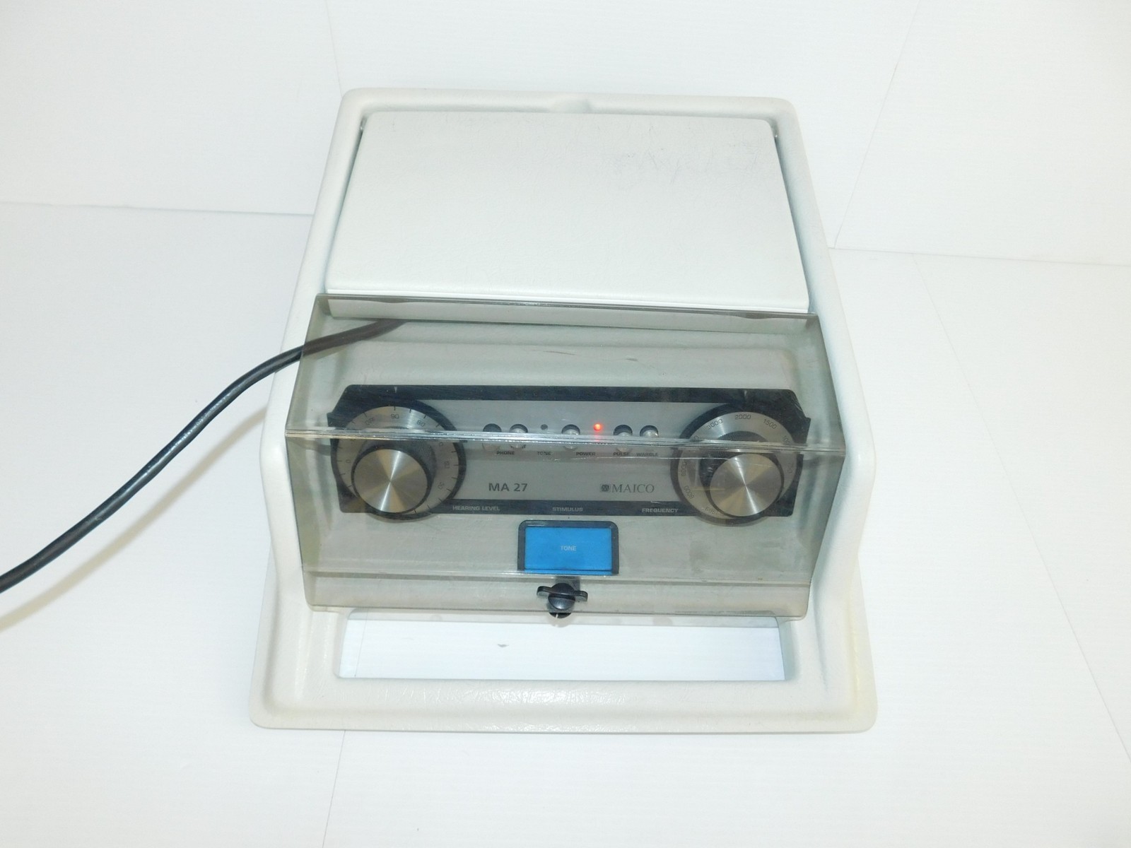 MAICO MODEL MA 27 AUDIOMETER (SBS7)