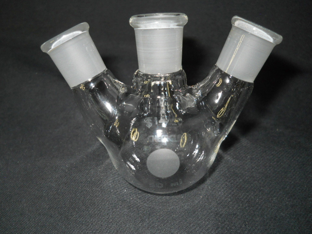 Chemglass 14/20 Joint Glass 25mL Angled 3-Neck Round Bottom Flask CG-1524-A-02