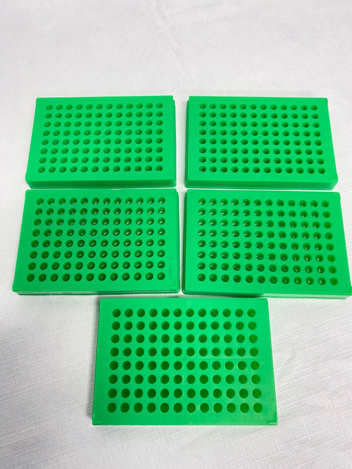 (5) 96-Place Polypropylene Micro Centrifuge Tube Racks w/ 2 Lids 5.4mm ID Green