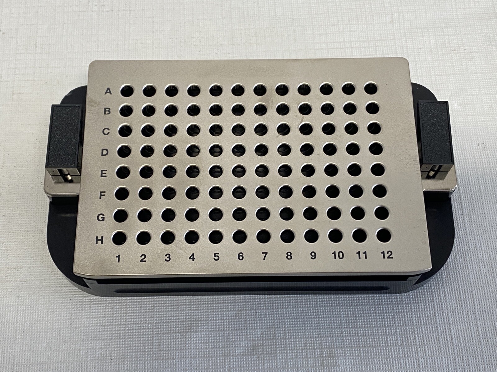 BIO-RAD QX200 QX600 Droplet Reader Plate Holder 12006834