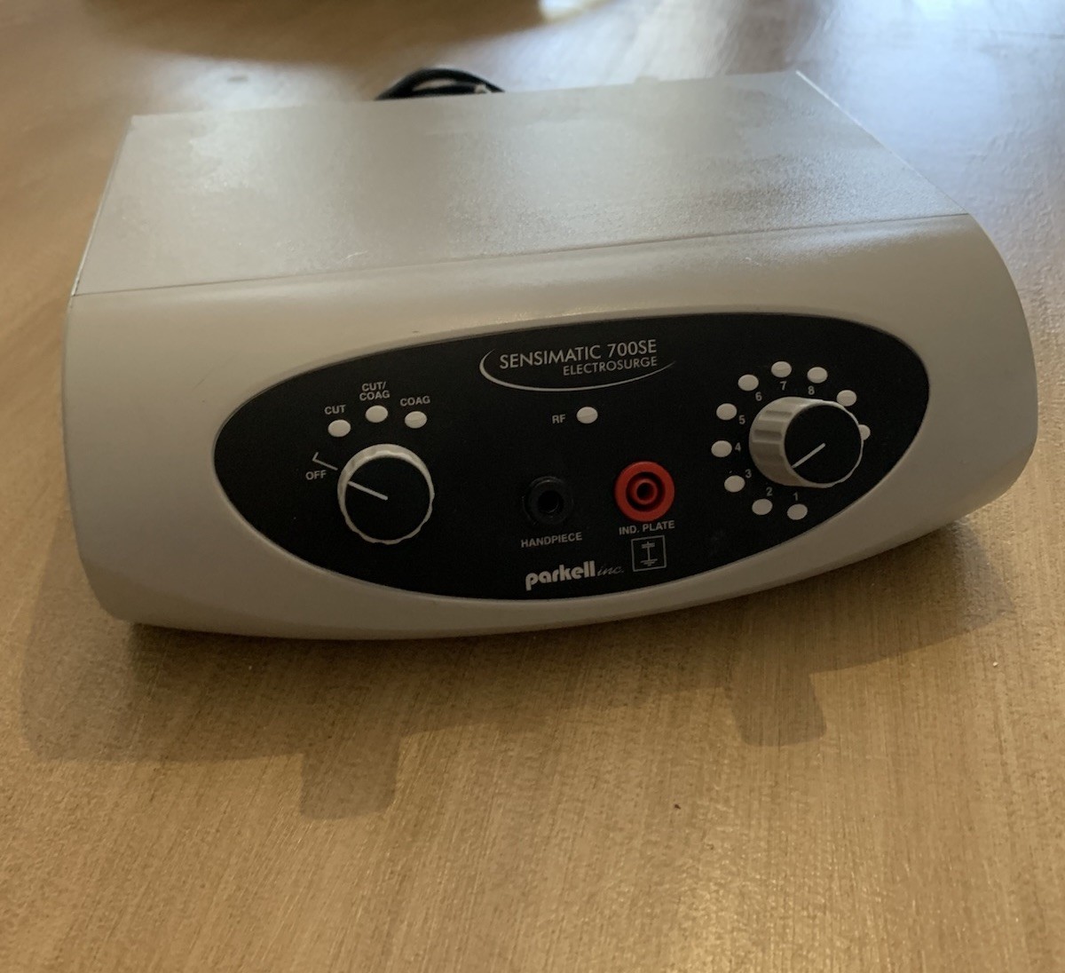 PARKELL Sensimatic Electrosurge 700SE 230V Solid State Sental Unit