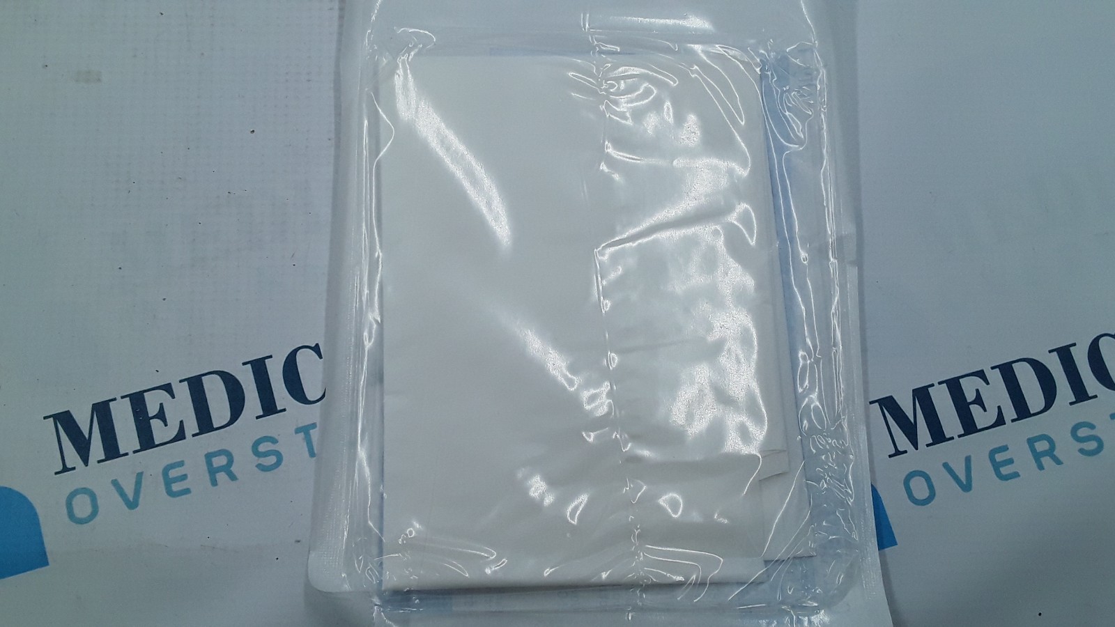 Cardinal Health Convertors Fenestrated Polylined Towel CAT. 3523 Lot of 15