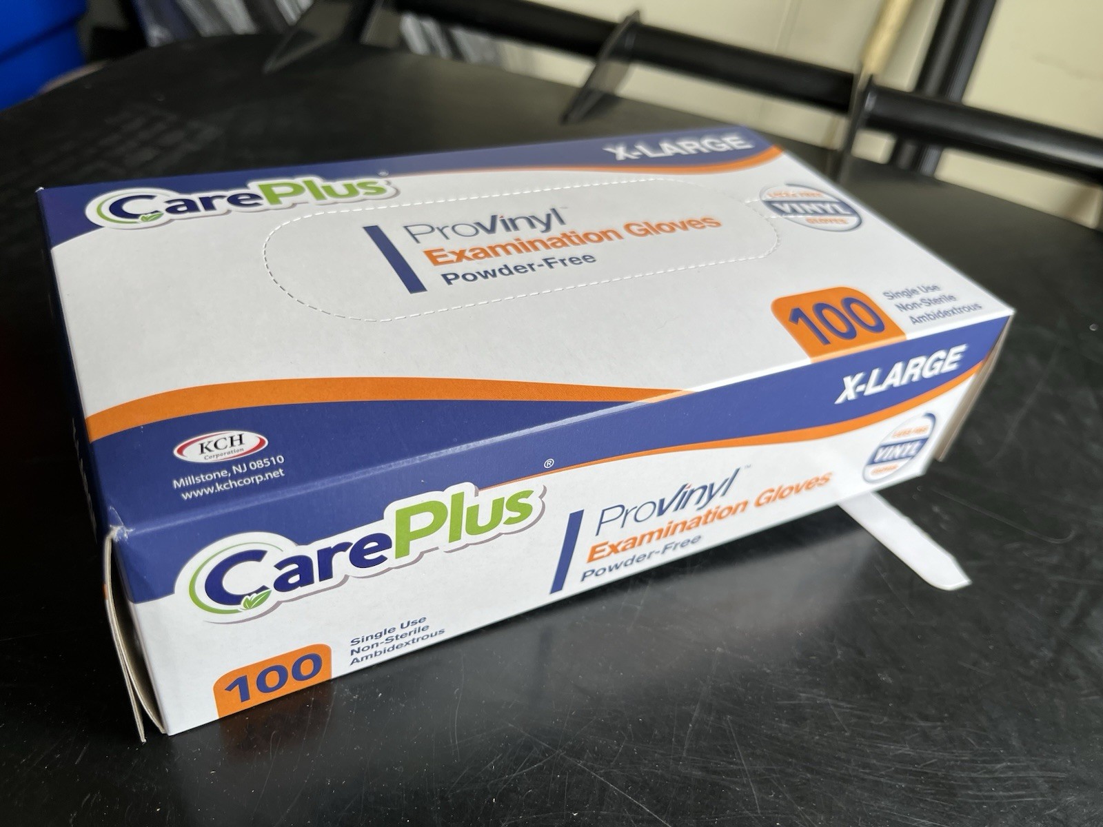 Disposable Vinyl Gloves XLarge 100/box Powder Free Latex Free Care Plus Lot of 2