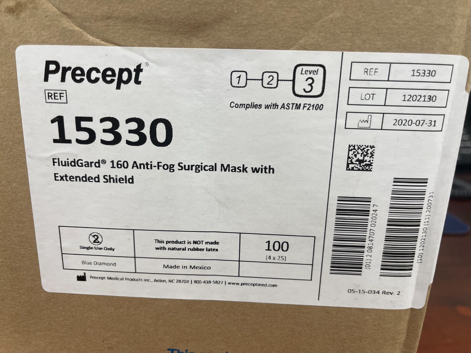 Precept FluidGard 160 AntiFog Surgical Mask Level 3 + Shield Case of 100 # 15330