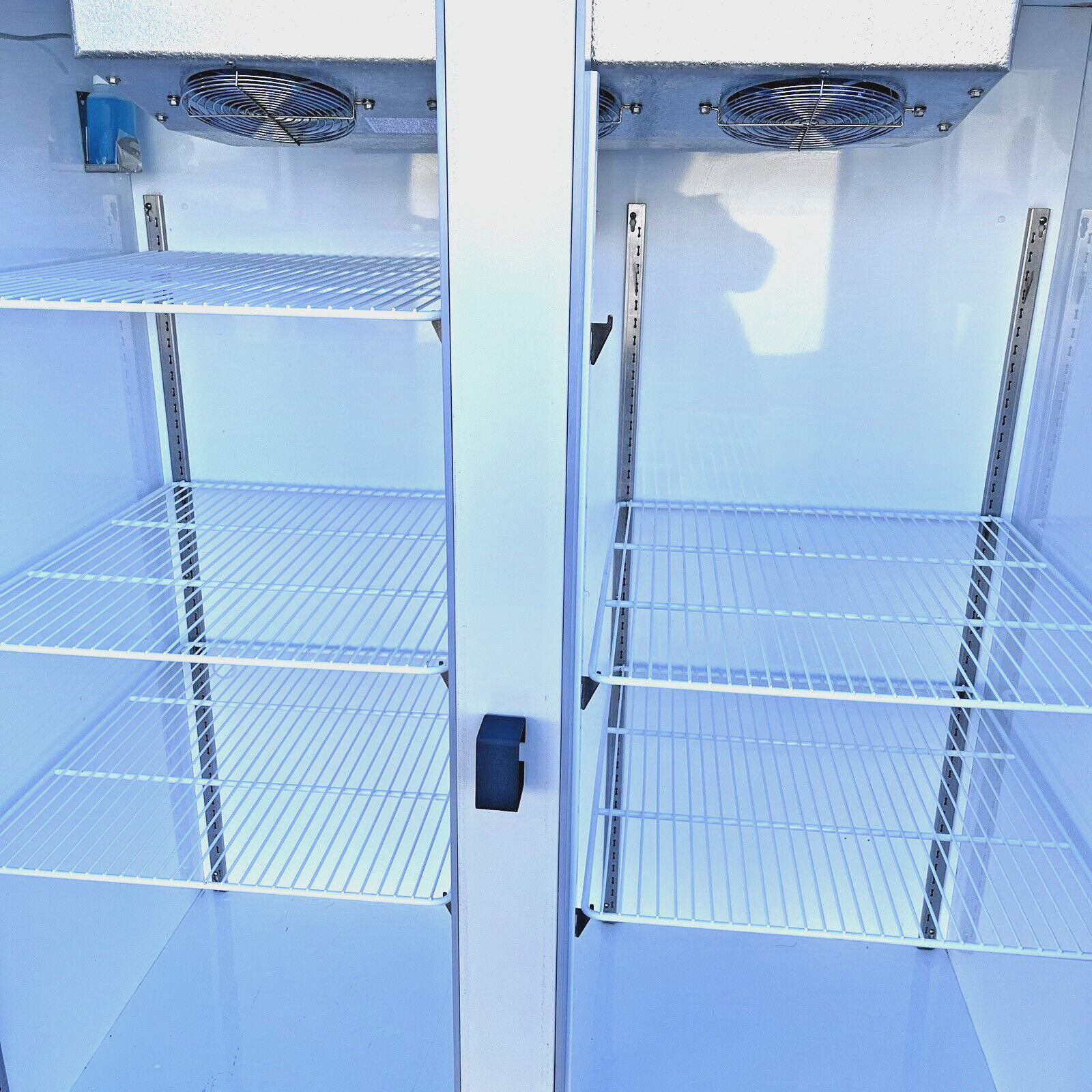 Thermo Scientific Revco Lab Freezer -30 C Upright 2 Door 51.1 cu. ft.