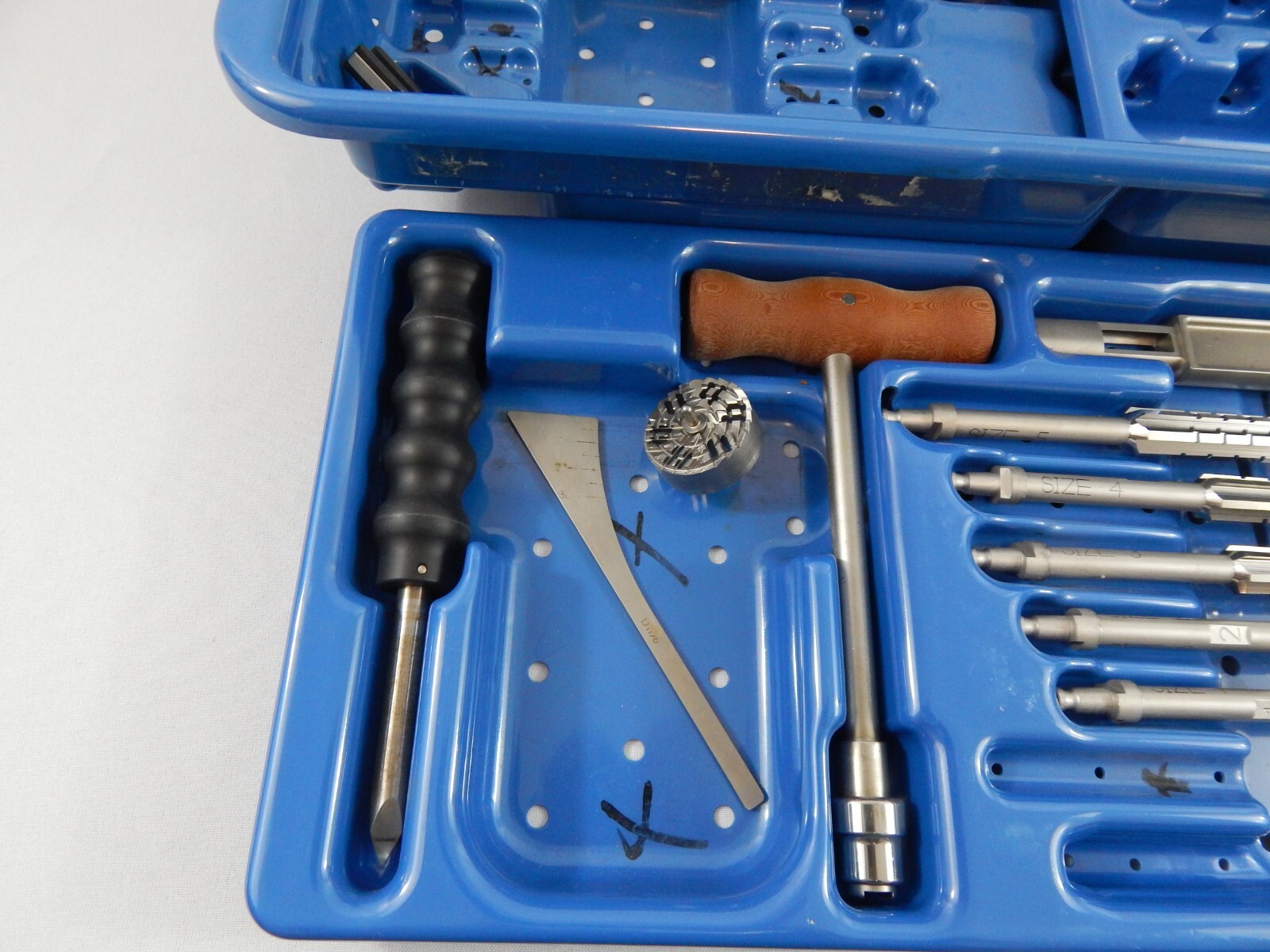 JOHNSON & JOHNSON CEMENTED FORMAL HIP INSTRUMENTS 85-2250