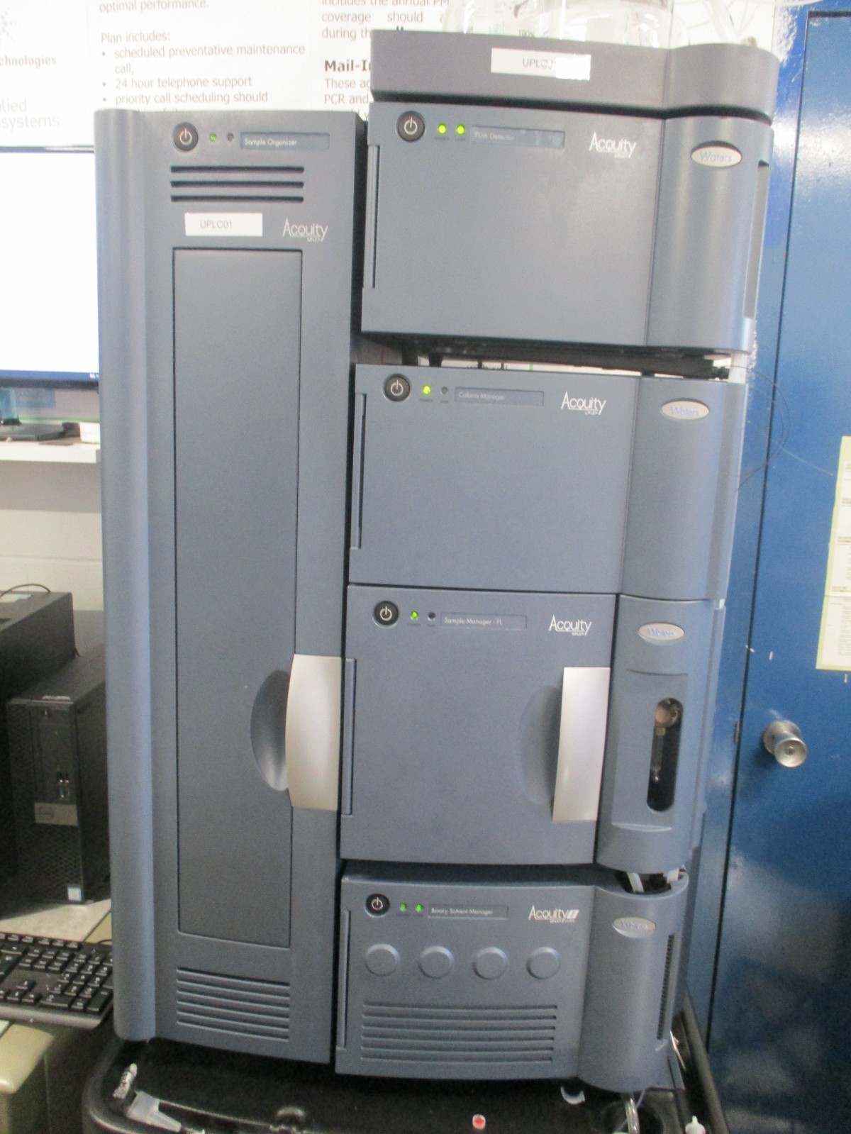 Waters Acquity I Class UPLC System- Sample Organizer /PDA and Empower 3 Computer