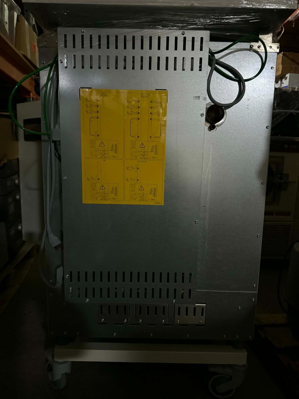 Thermo HERAcell Vios 160i CO2 Lab Incubator 165L Copper Lined Chamber 51030284