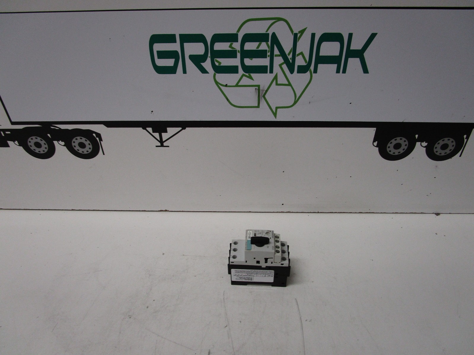 SIEMENS 3RV1421-1GA10 4.5-6.3A MANUAL MOTOR STARTER – USED – FREE SHIPPING