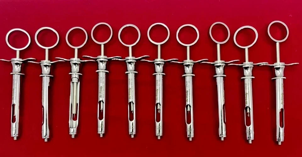 Lot of 30 PC Hu-Friedy CW Style Dental Anesthetic Aspirating 1.8ml Syringe SYRCW