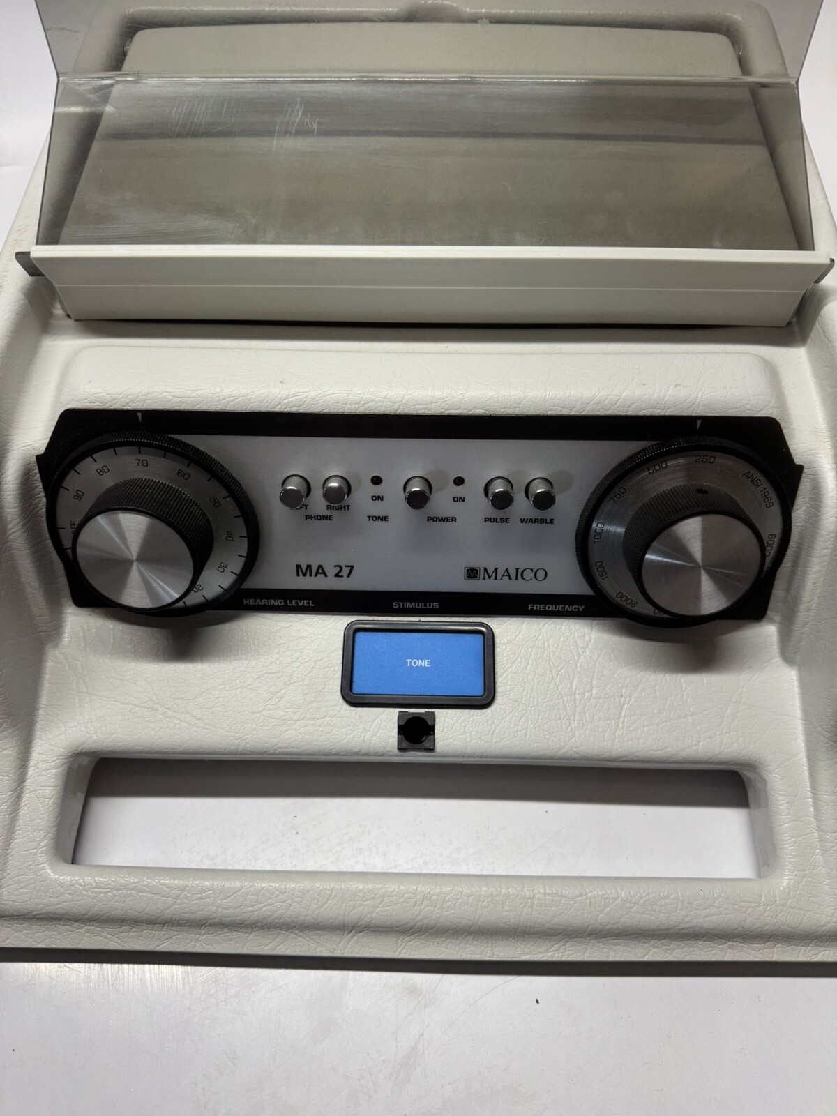 Maico MA27 Portable Screening Audiometer Air Conduction With Headphones Tested