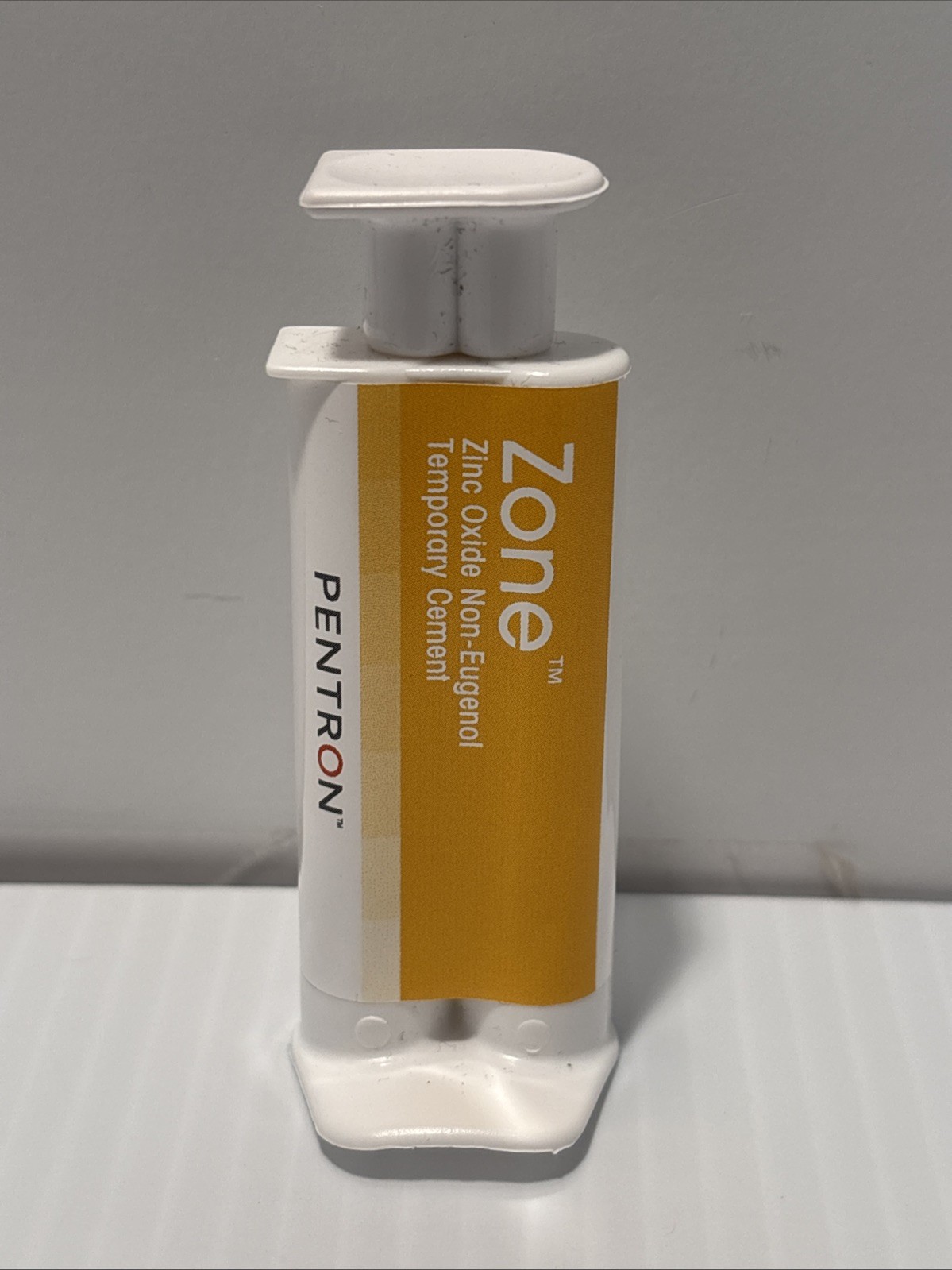 Zone Zinc Oxide Non-Eugenol Temporary Cement – Regular Shade 15 Gm. Dual Syringe