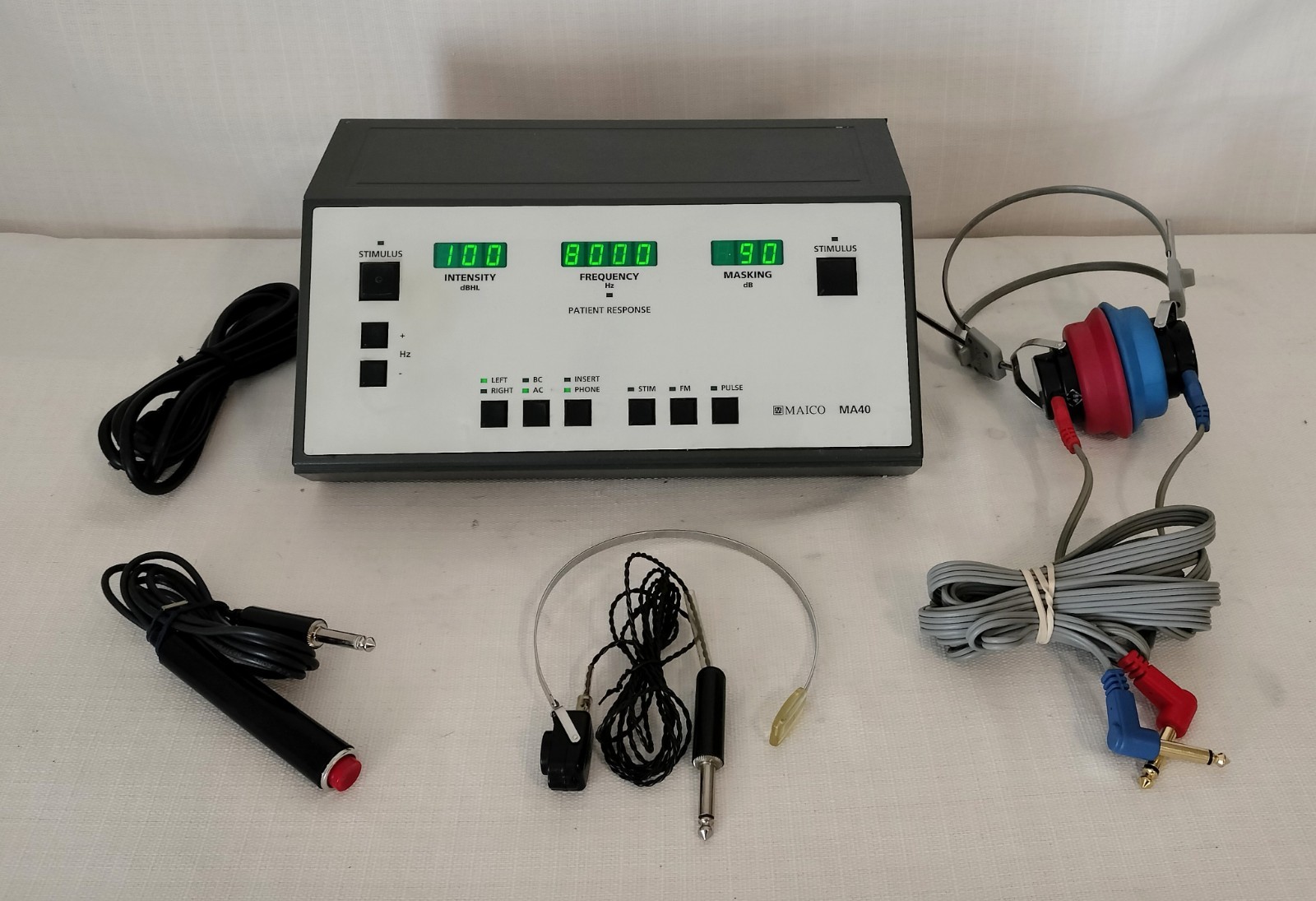 MAICO MA 40 AIR/BONE PORTABLE AUDIOMETER