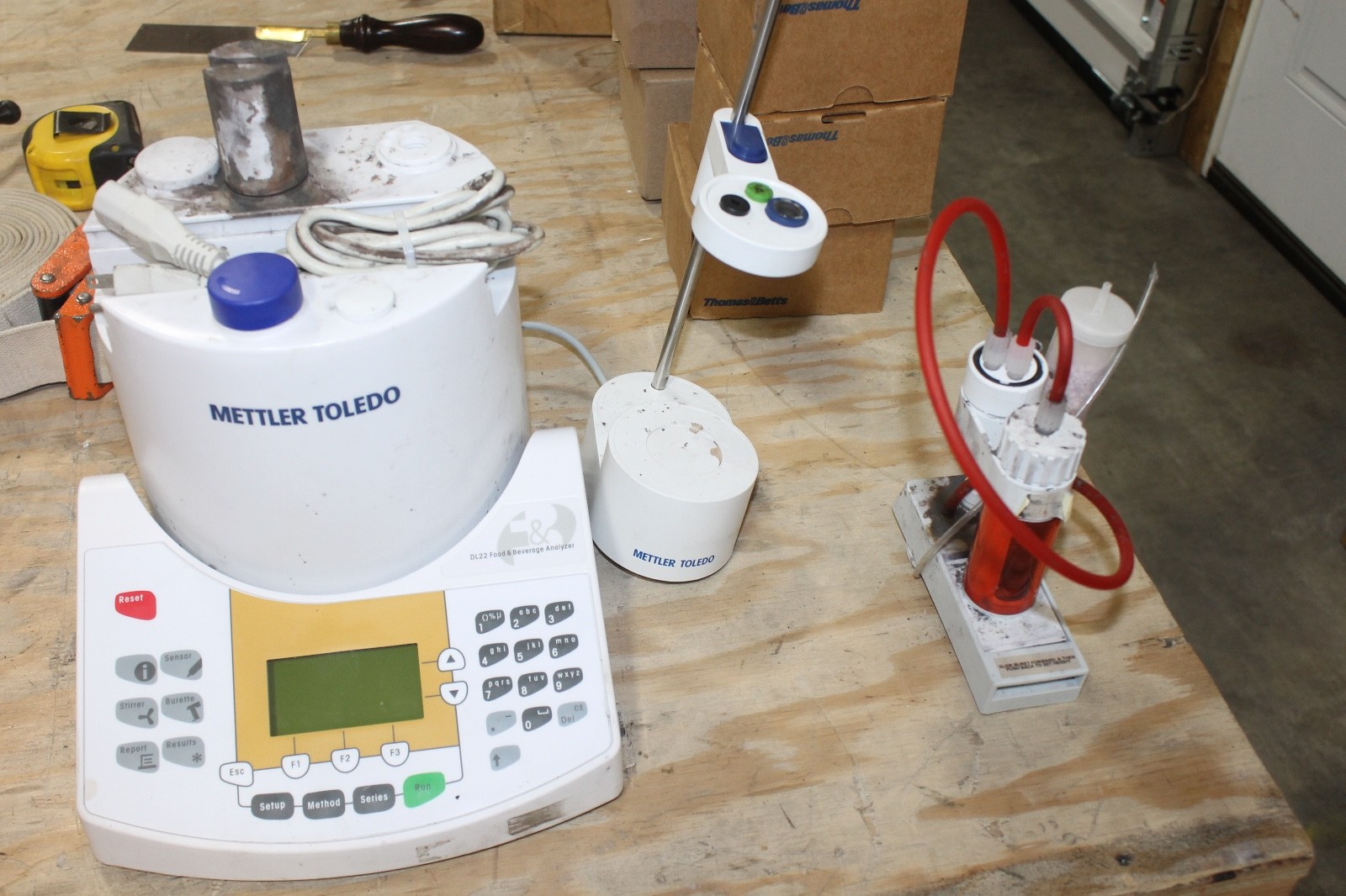 Mettler Toledo DL22 F&B: Food & Beverage Analyzer Titrator