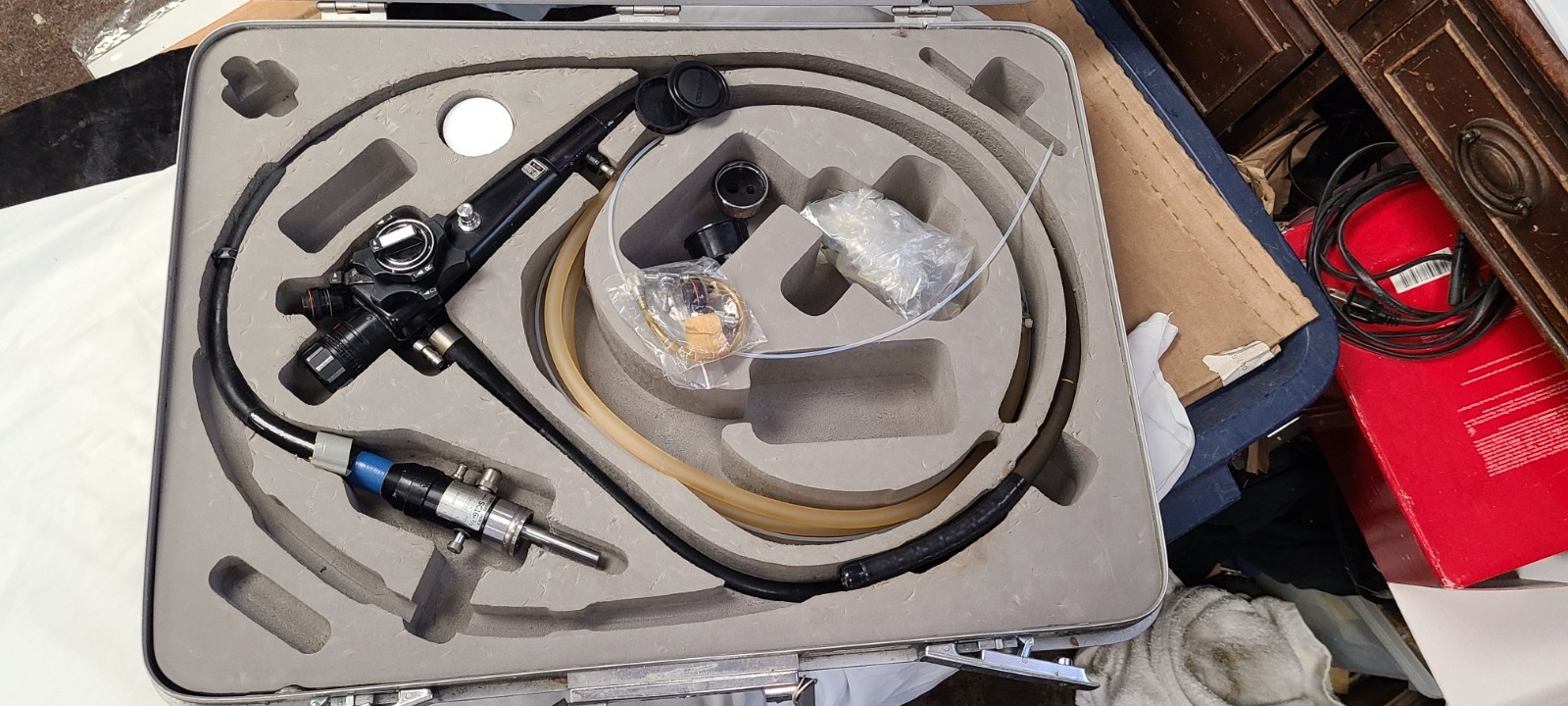 Vintage OLYMPUS CF-1TS2 Colonoscope Fiberscope Endoscope Camera w/ Case Untested