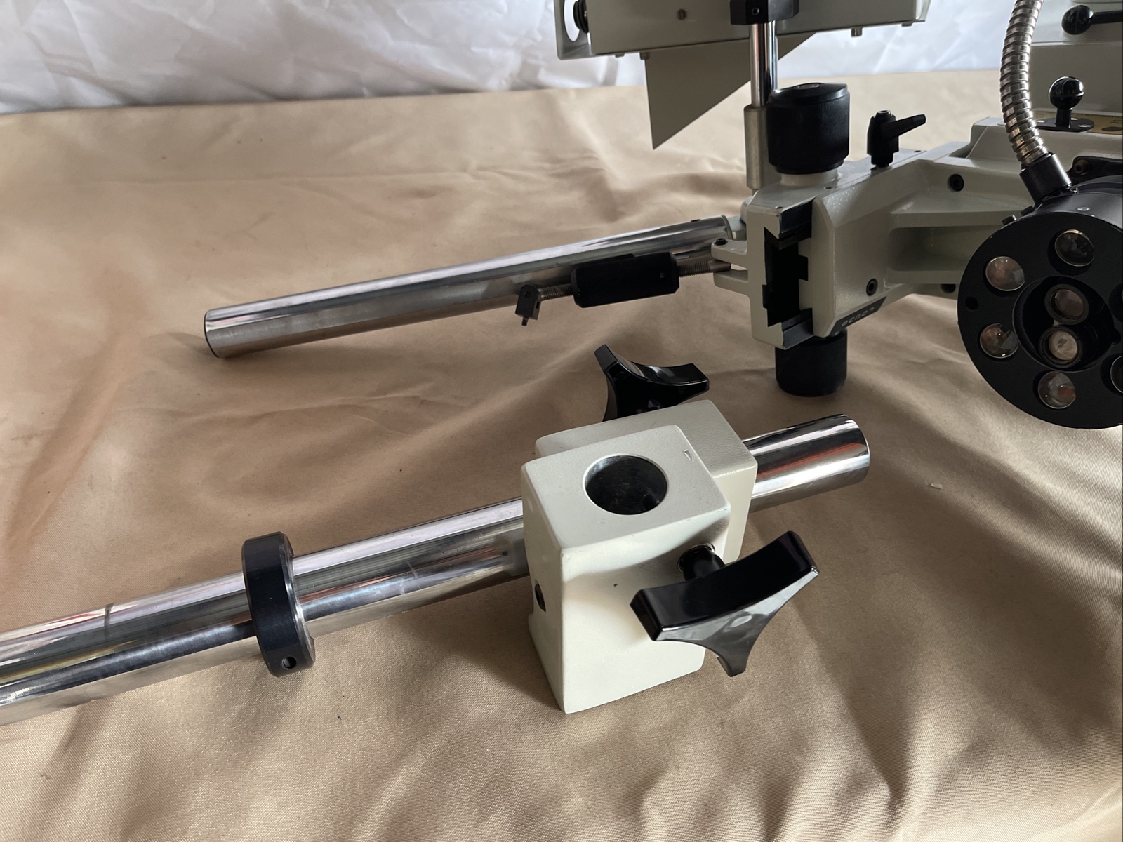Vision Engineering TS-3 Stereo Dynascope With Extra