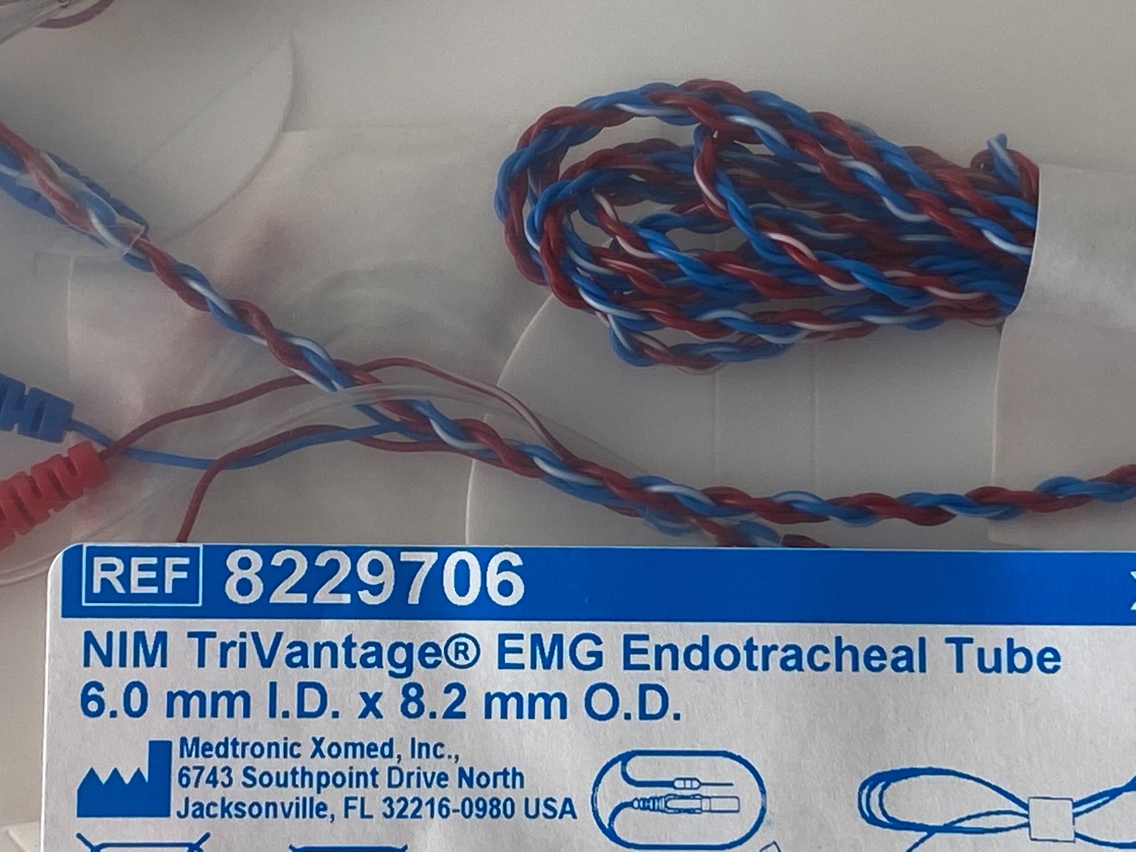 MEDTRONIC TriVantage 8229706 Exp.2026-07 (*C9)