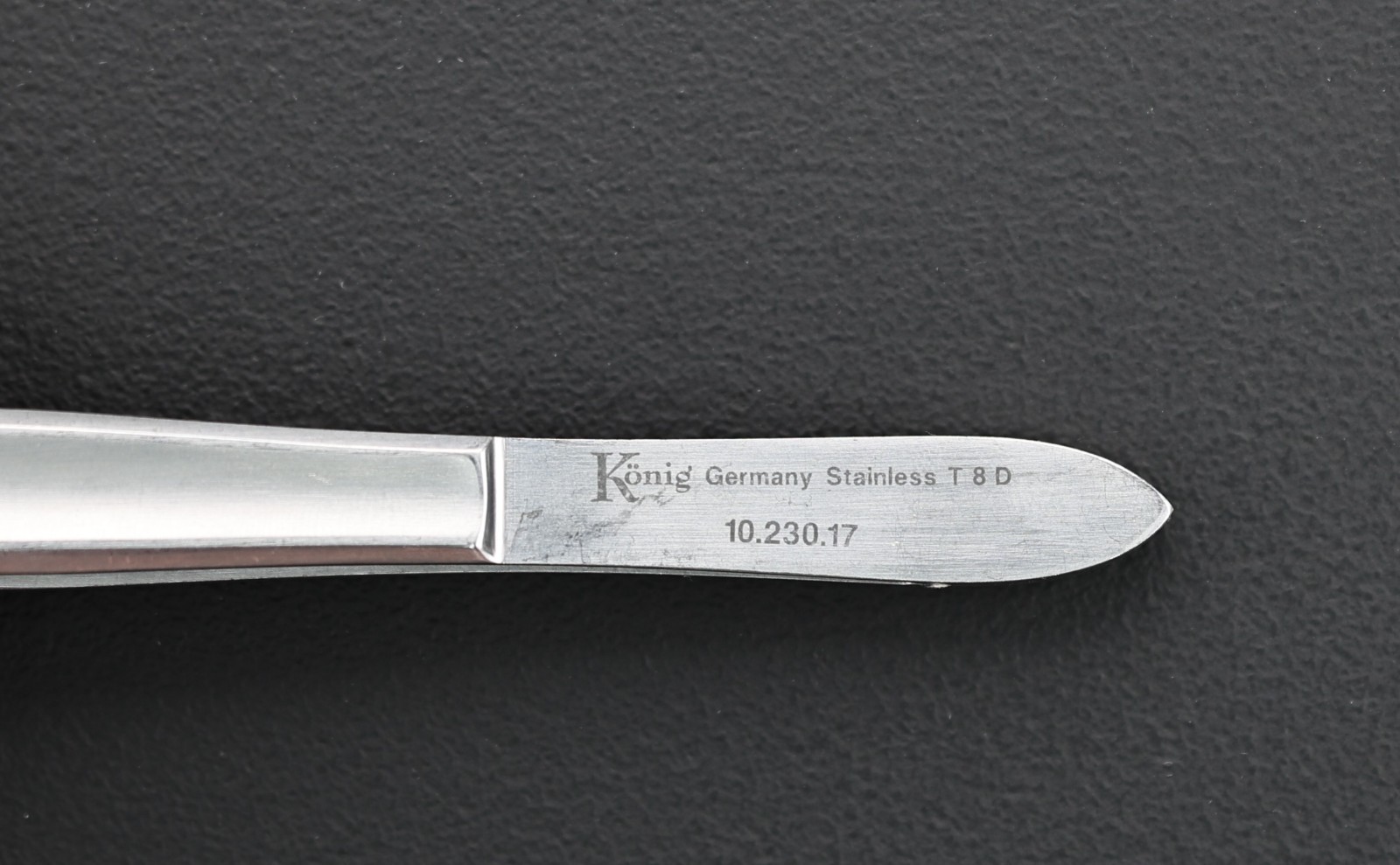Konig 10.230.17 Cushing Tissue Forceps, 1×2 Teeth, STR, 7″ – Ultrasonic Cleaned