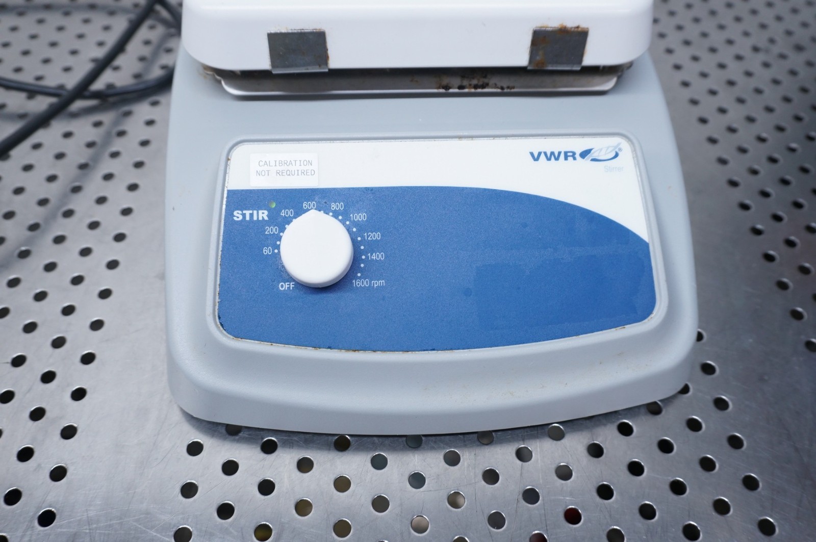 VWR 7″ X 7″ CERAMIC STIRRER 120V STANDARD 97042-626 50W 0.4A