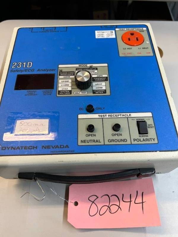 DYNATECH NEVADA 231D SAFETY/ECG ANALYZER 100-125 VAC 50-60HZ 5713