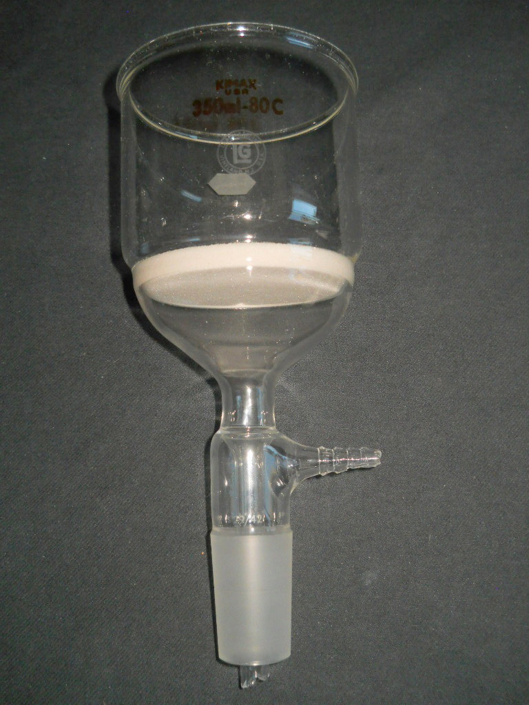 Kimax Lab Glass 29/42 Coarse Fritted 350mL Vacuum Buchner Filter Funnel, Damaged