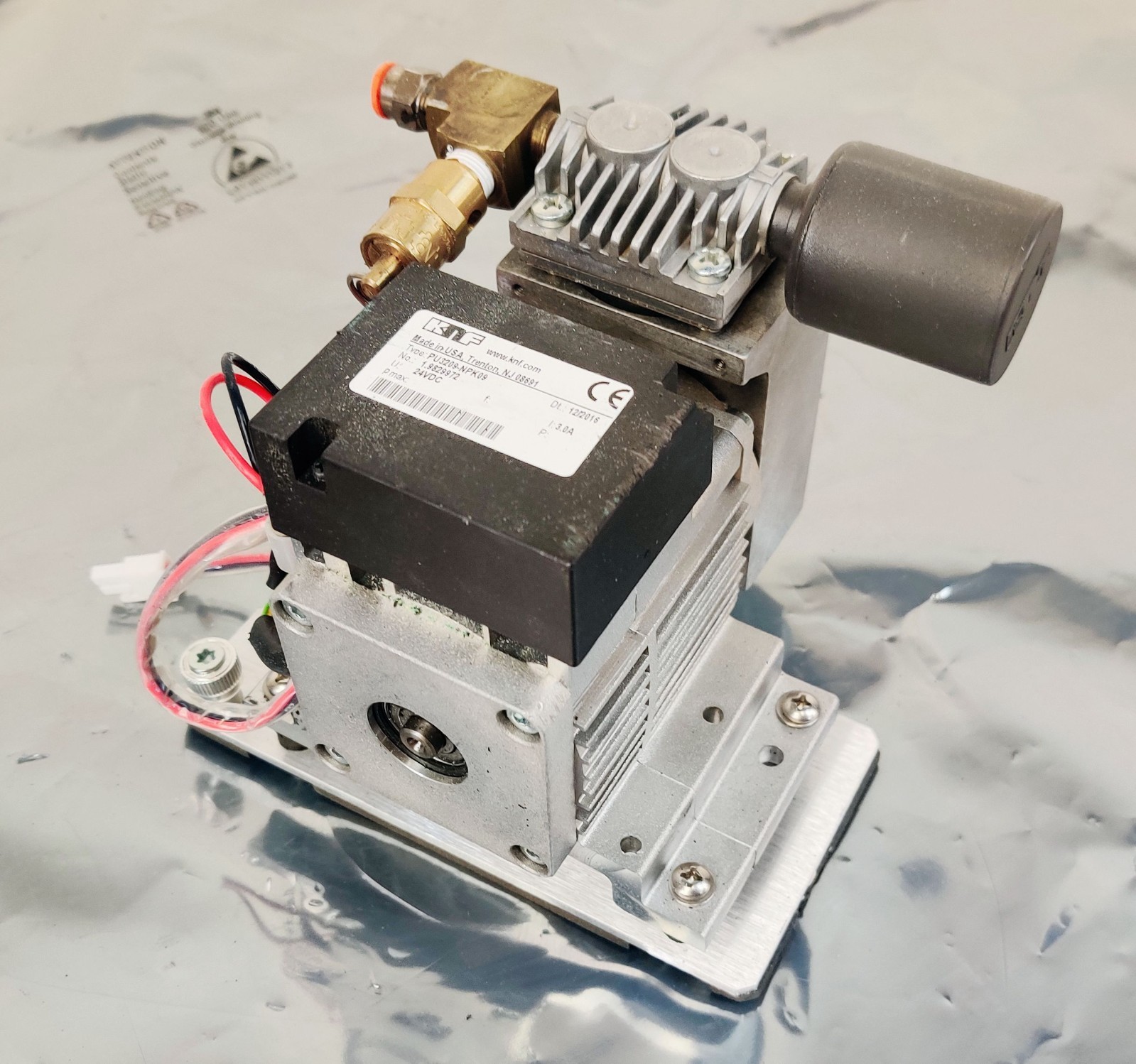 Waters Quality Elevator Compressor 289001707 KNF NPK 09 Piston Vacuum Pump