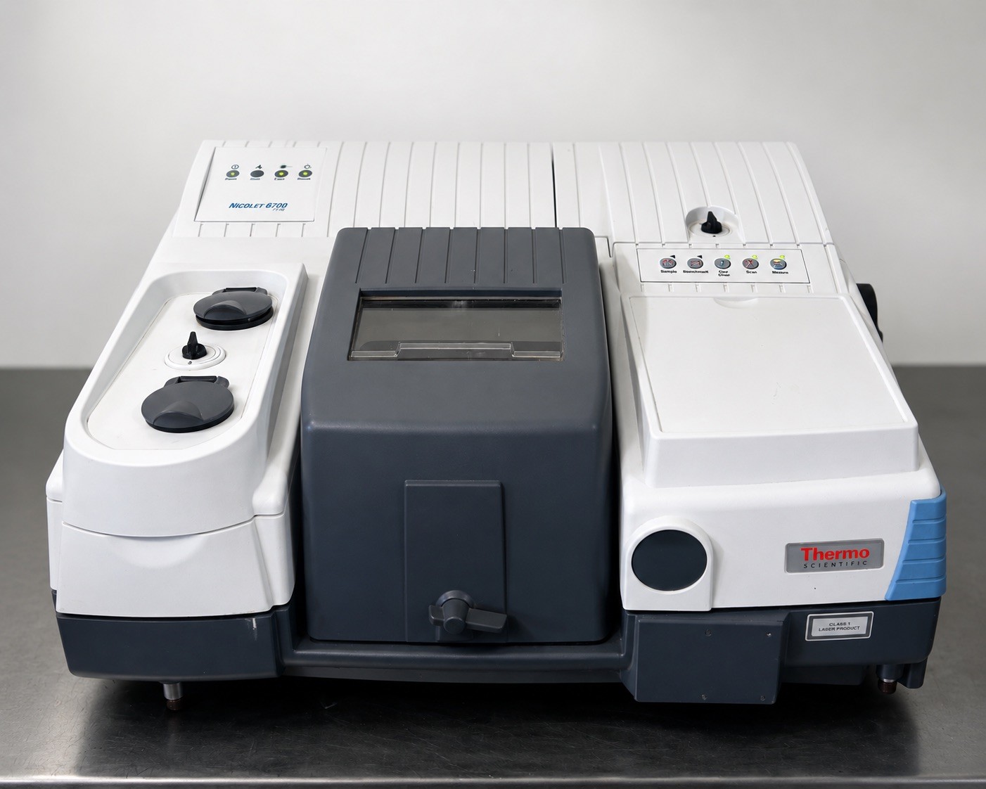 Thermo Scientific Nicolet 6700 FT IR Spectrometer