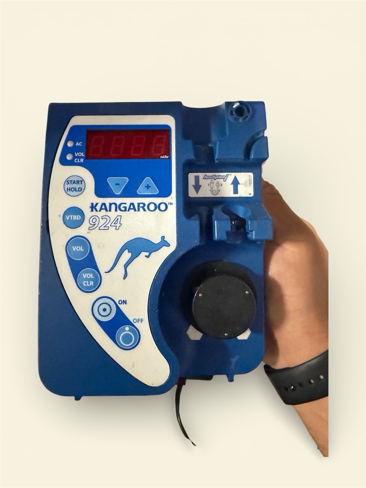 Kangaroo 924 Portable Enteral Feeding Pump Audible Alarm for Lab & Rehab Use