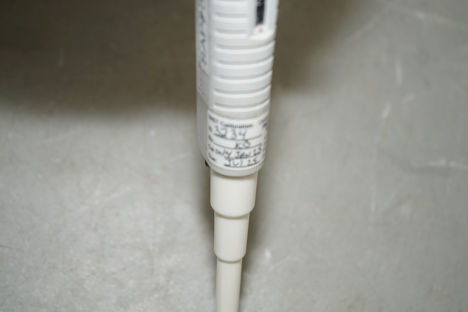^ Lot 5x Oxford Autoclavable Pipettes 10-100uL 100-1000uL #X4714