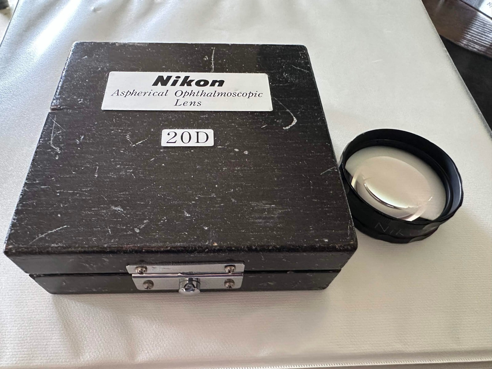 Nikon 20D (dptr) Clear Coat Lens, Ophthalmology/Optometry, with Original Case