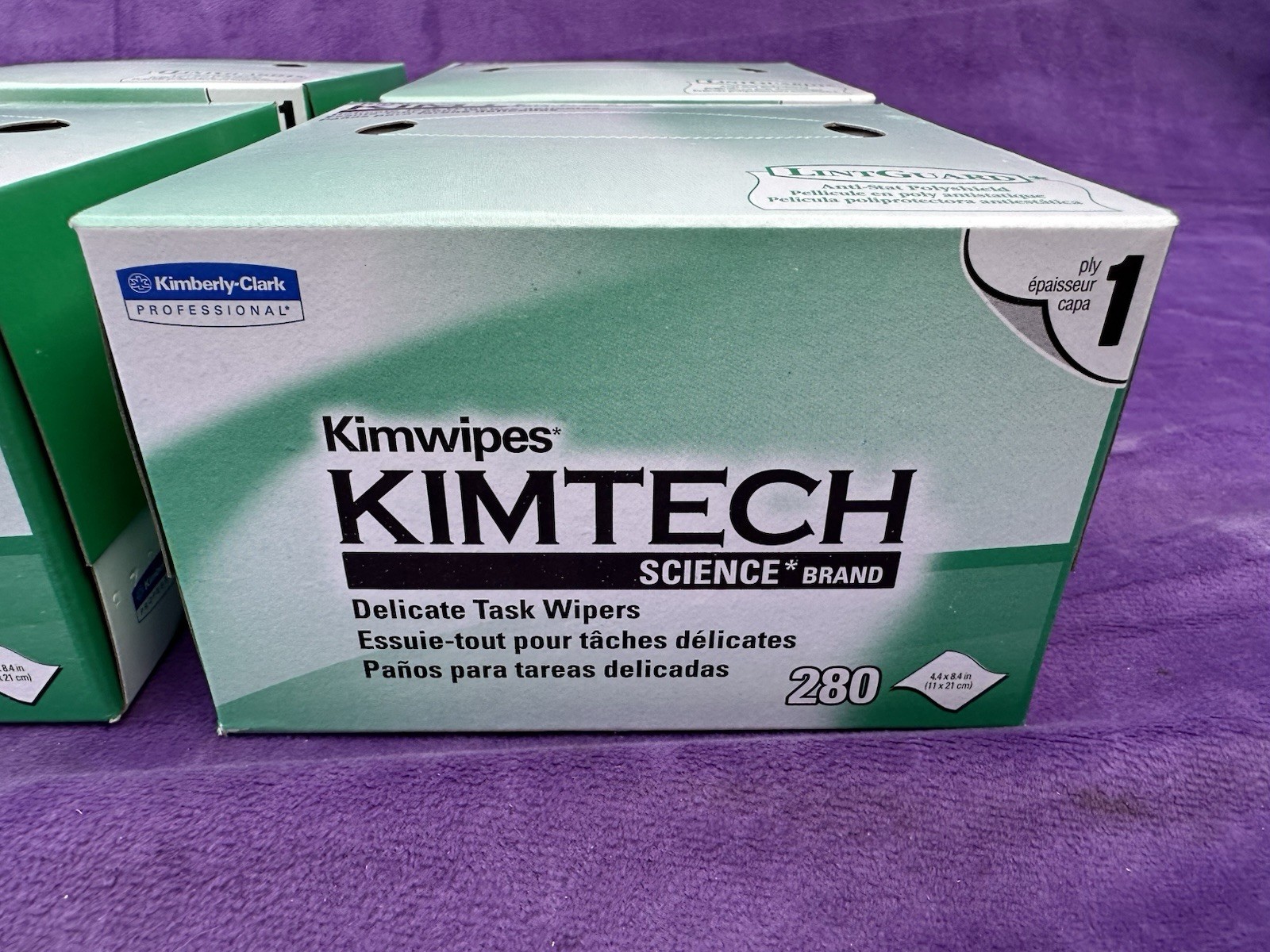 Kimtech Science Kimwipes-Delicate Task Wipers-34155-280/box 4.4″x8.4″ Lot Of 4