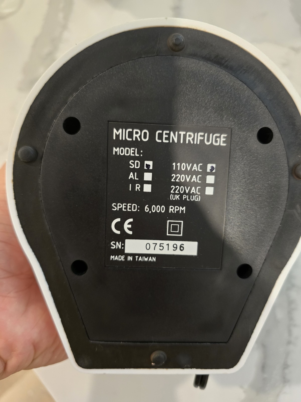 USA Scientific Micro Centrifuge SD – 6000 RPM, 2000 × g, 110 V