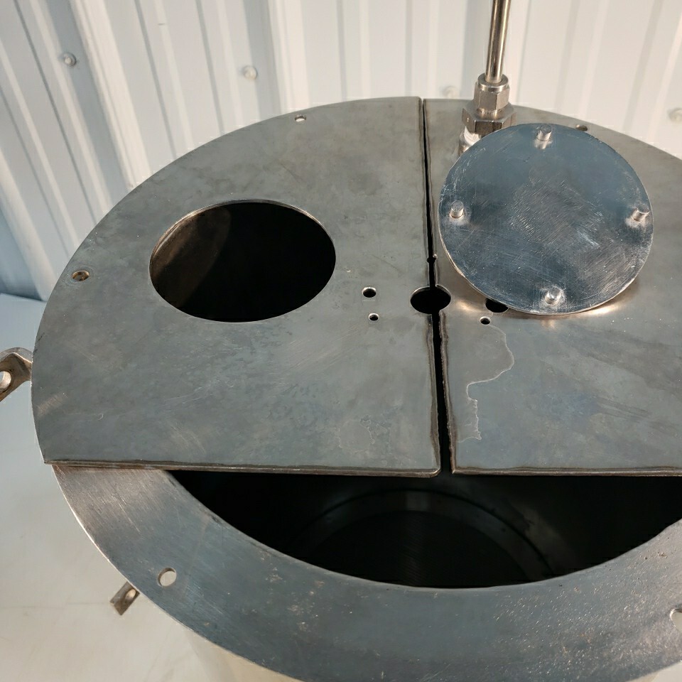 Stainless Steel Positive Pressure Chamber Cylinder Horizontal Custom Stand 12″ D