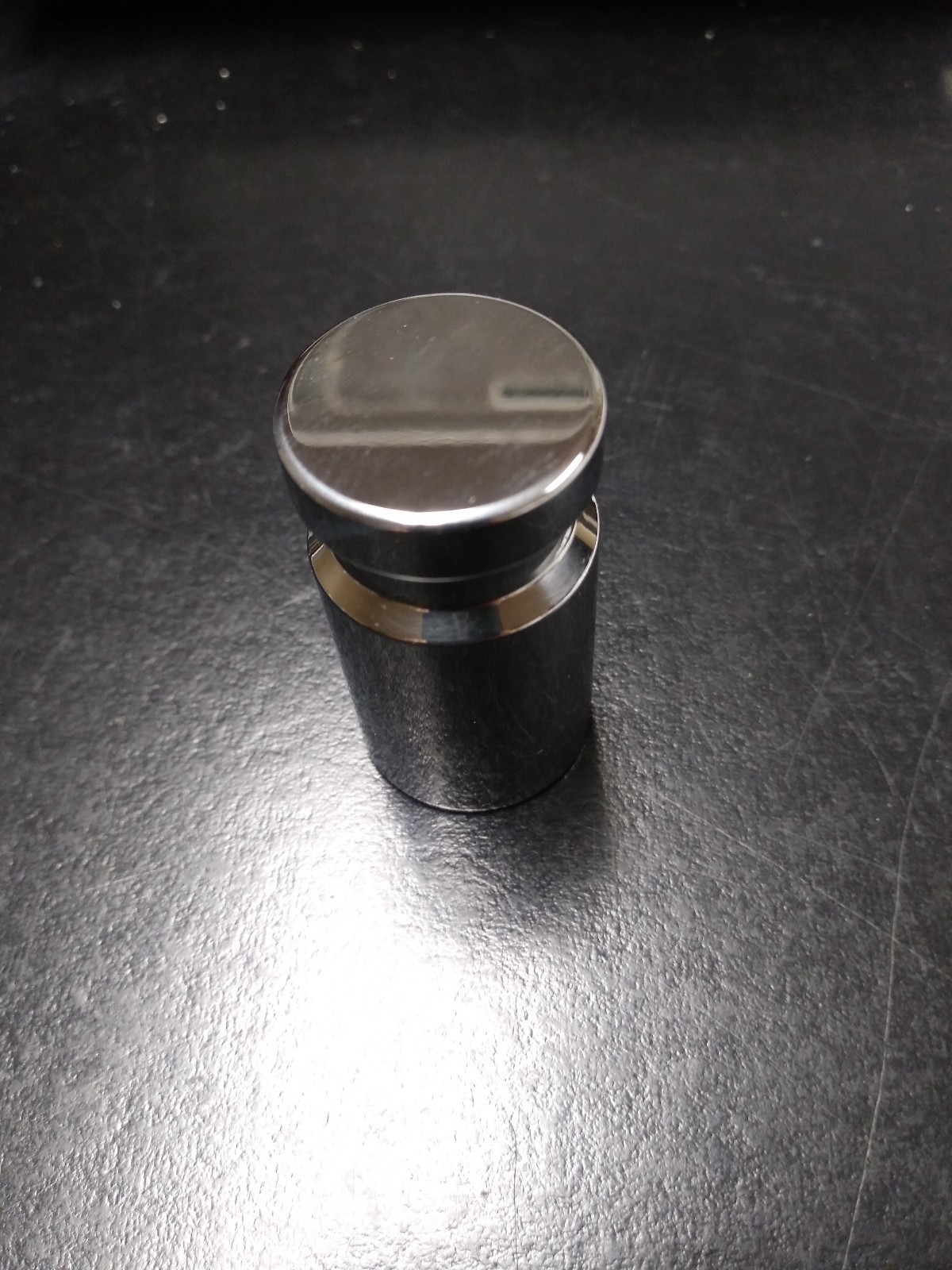 PRECISION S.S. WEIGHT NEW ! 100 GRAM , METTLER CLASS E2+ ,40% more accurate !