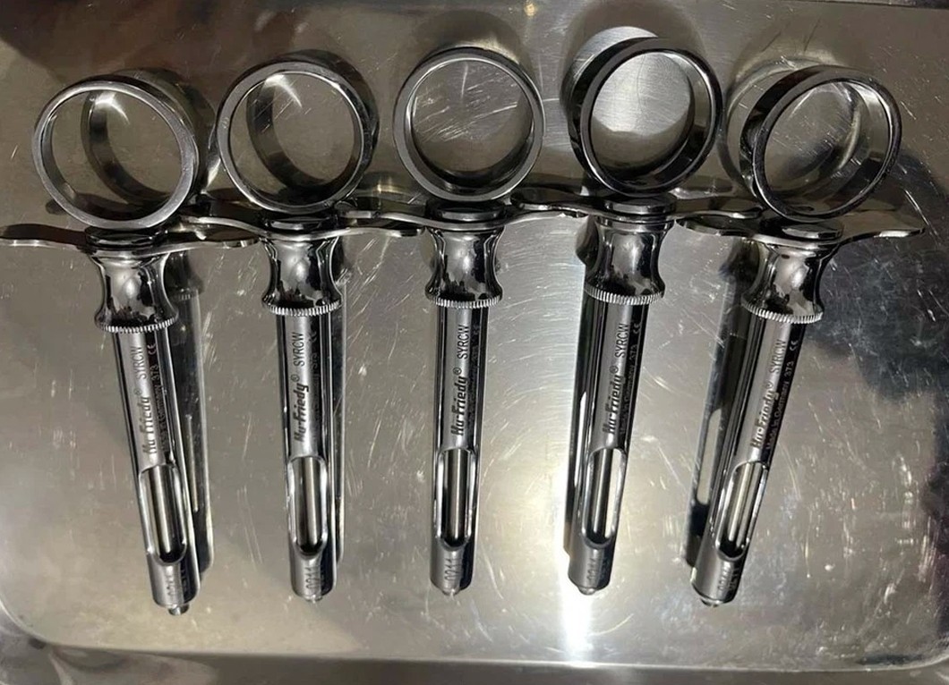 Hu-Friedy Lot of 10Pc CW Style Dental Anesthetic Aspirating 1.8ml Syringe SYRCW,