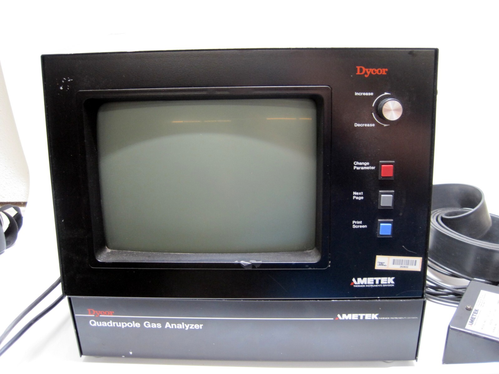 Ametek Dycor M100M Quadrupole Gas Analyzer W/Cables