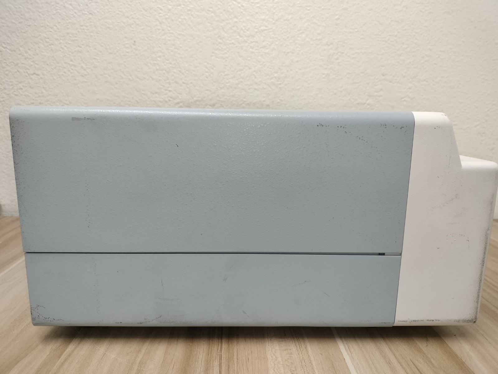 FINESSE ESU-110 Electrosurgical Generator & Smoke Evacuation System