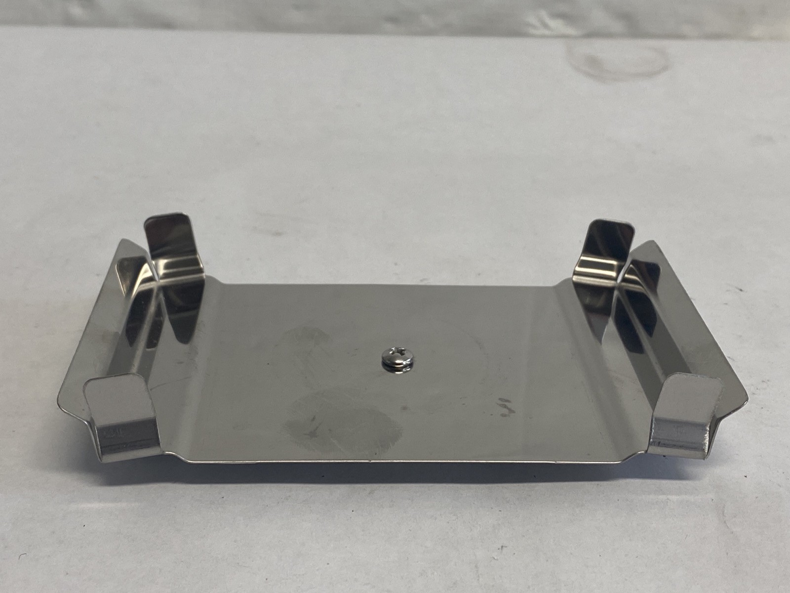 Used (5) BENCHMARK MAGic Stainless Magnetic MicroPlate Shaker Clamps H1000-MR-MP