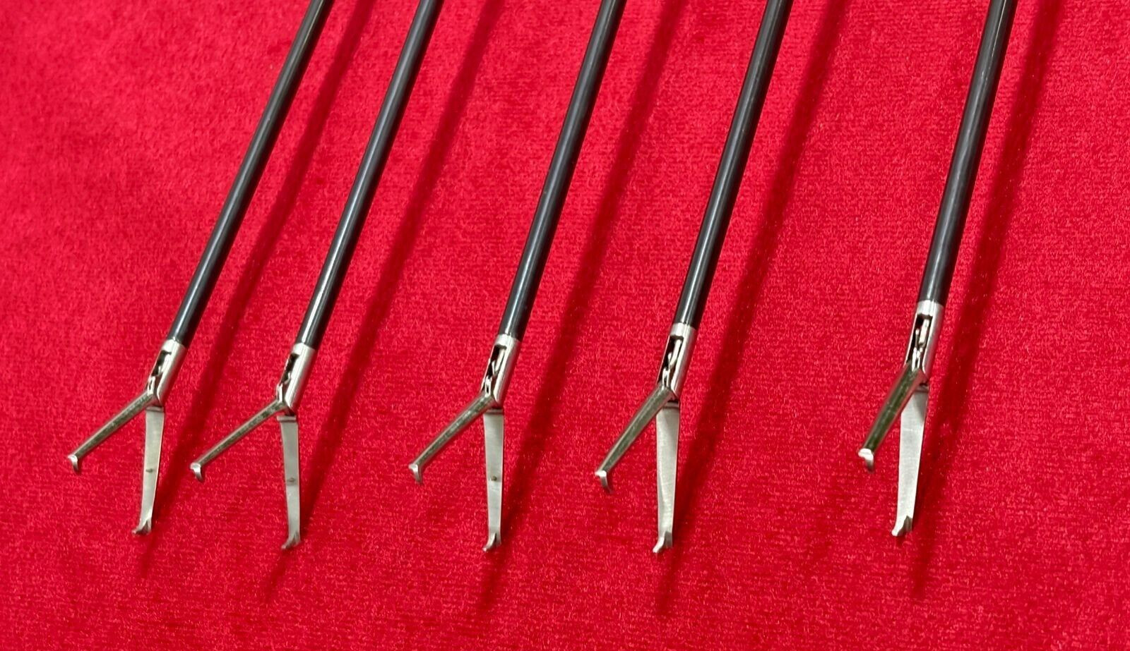 Laparoscopic Tenaculum Grasping Forceps 5mm High Quality Endoscopy Instruments