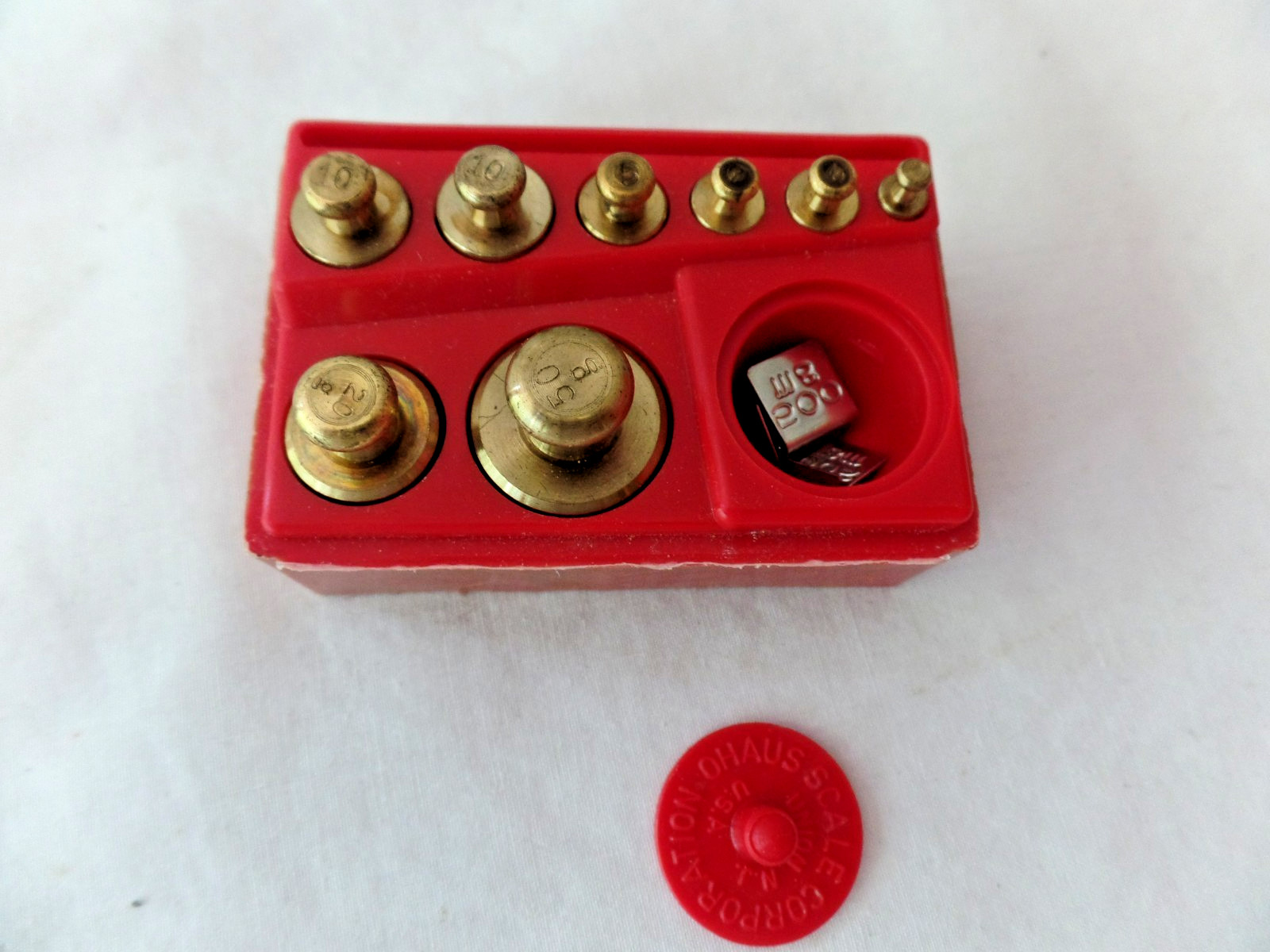 Vintage Ohaus SCALE METRIC WEIGHT SET # 5503 case, tweezers, 14 weights