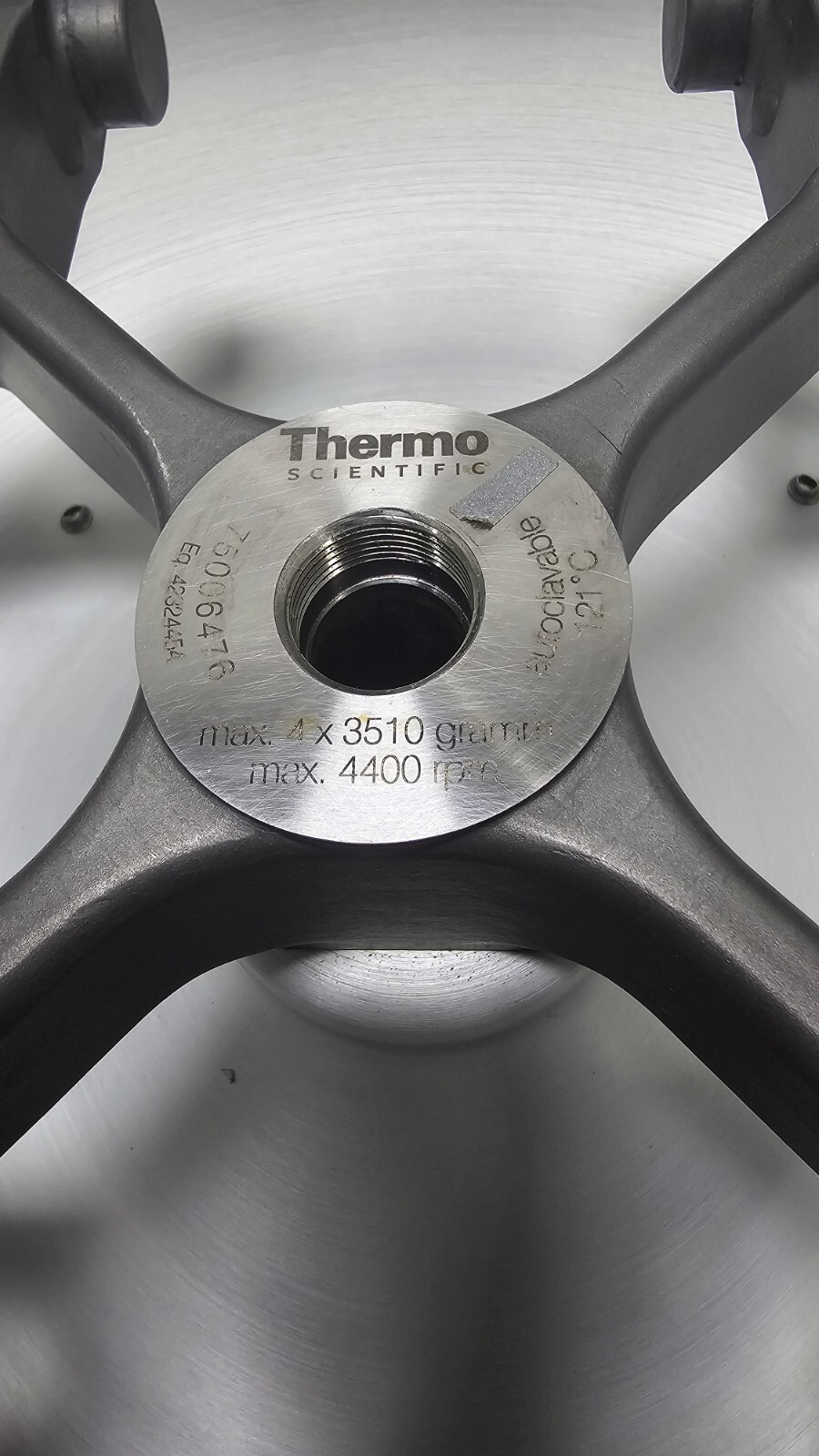 Thermo Scientific 75006476 Rotor with 75006478 Buckets and Adapters
