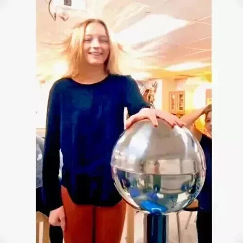 Van De Graaff Generator Motorised In Heavy Motor With All Practical Accessories.