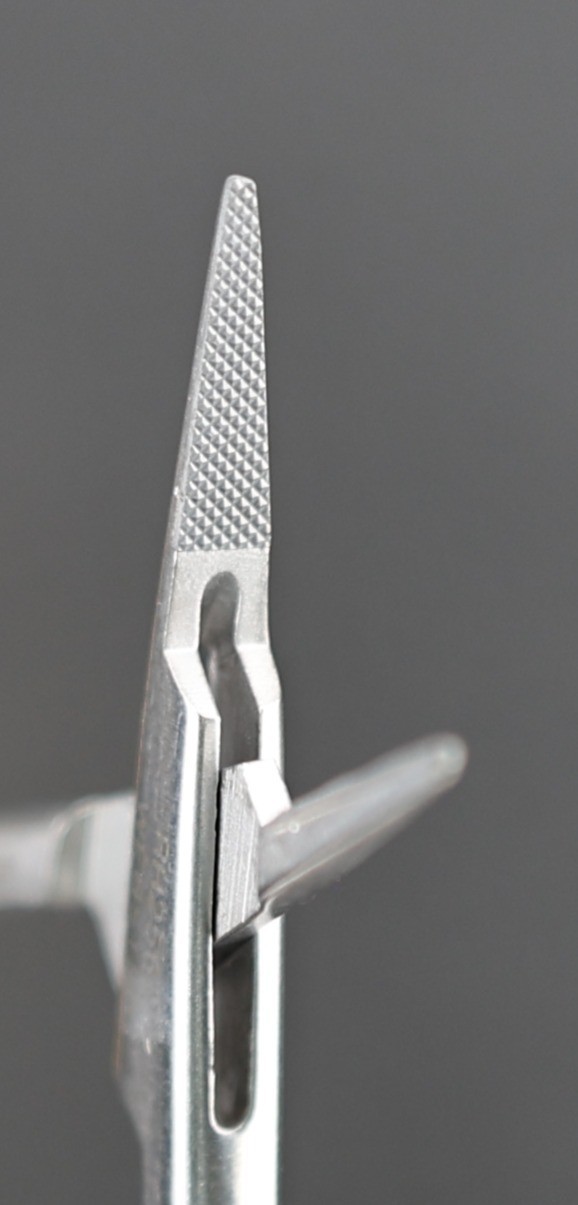 V Mueller RH2562 Webster Needle Holder, Str, Serr, TC, 4-3/4in