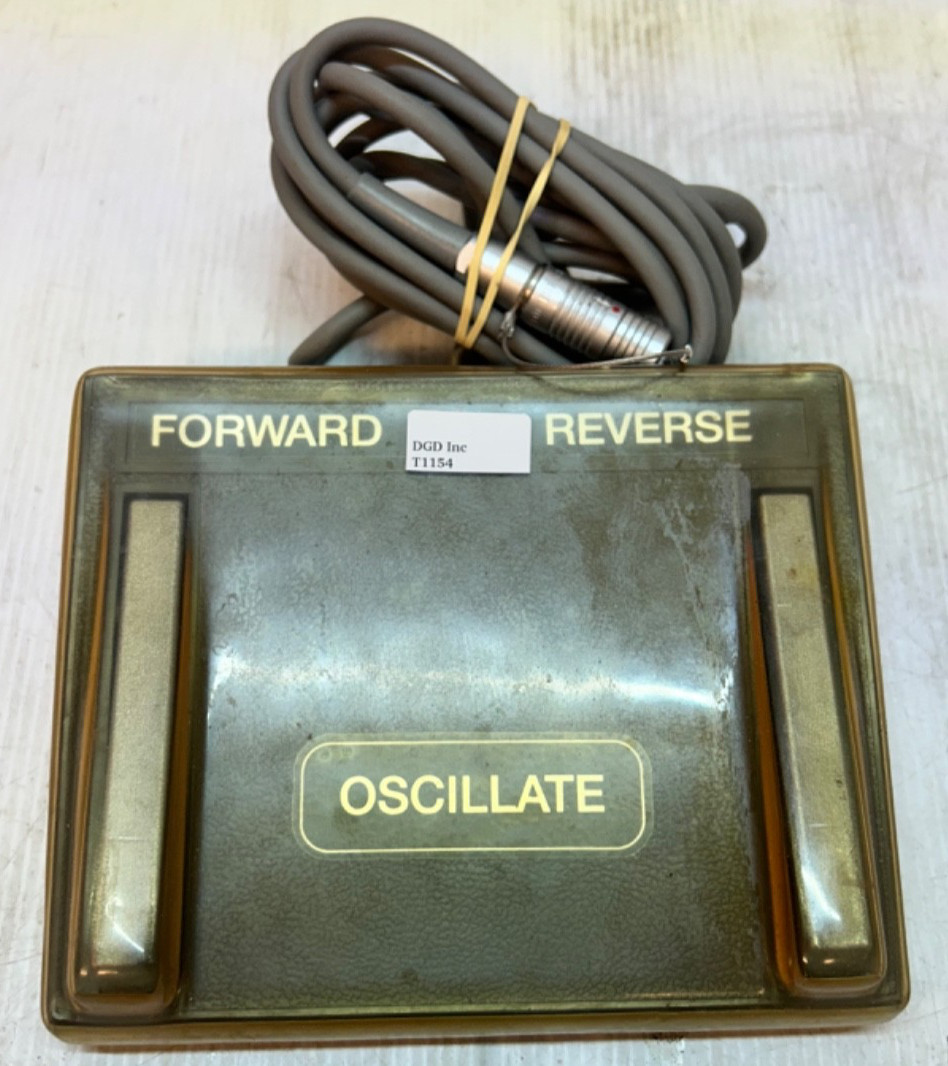 Oscillate Forward Reverse Footswitch (CAT NO. C9965) T1154